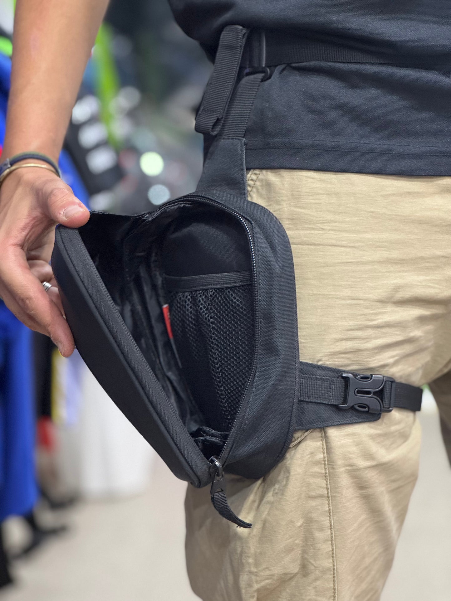 SACOCHE DE JAMBE GIVI