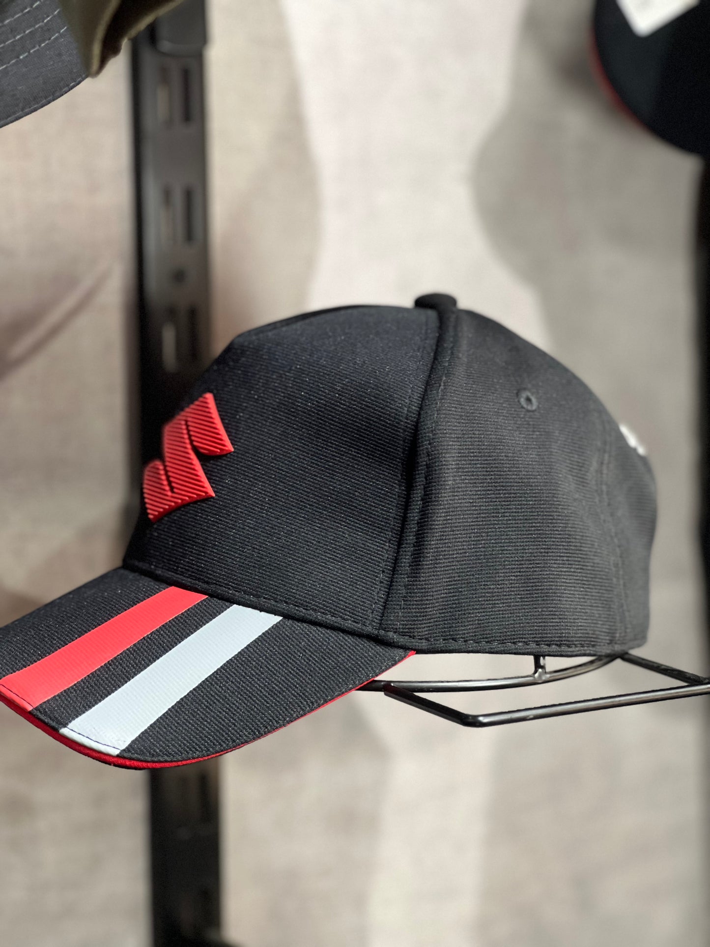 CASQUETTE SUZUKI ROUGE