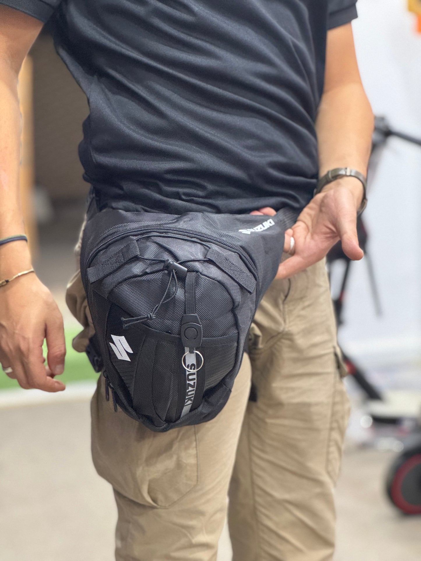 SACOCHE DE JAMBE SUZUKI